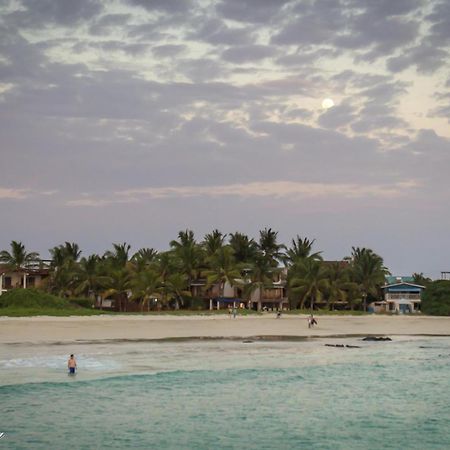 The Isabela Beach House Puerto Villamil Exterior foto