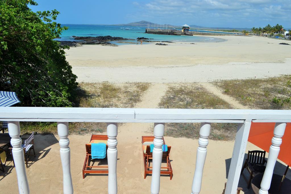 The Isabela Beach House Puerto Villamil Quarto foto