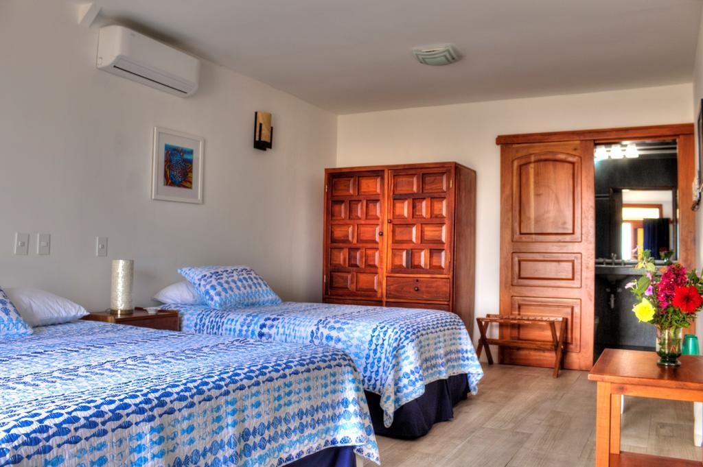 The Isabela Beach House Puerto Villamil Exterior foto