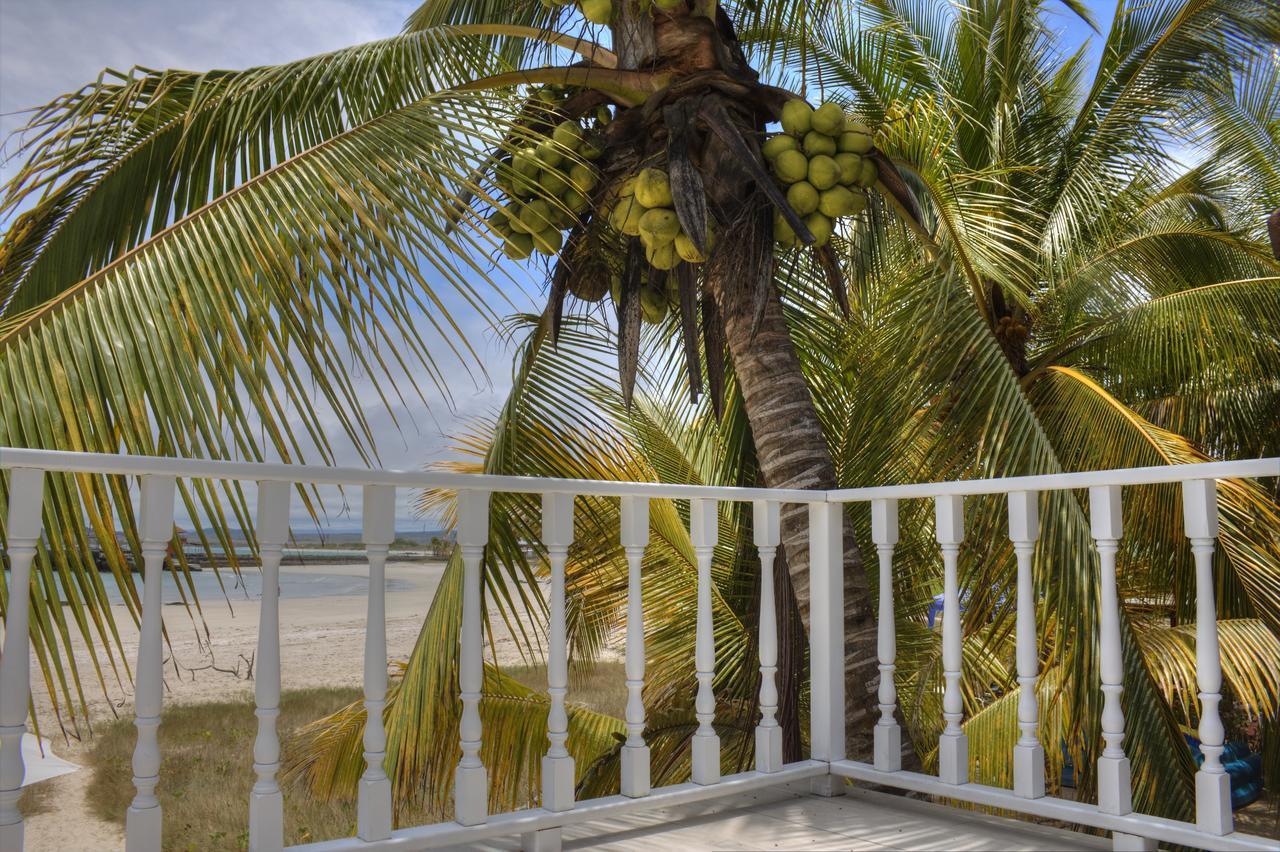 The Isabela Beach House Puerto Villamil Exterior foto